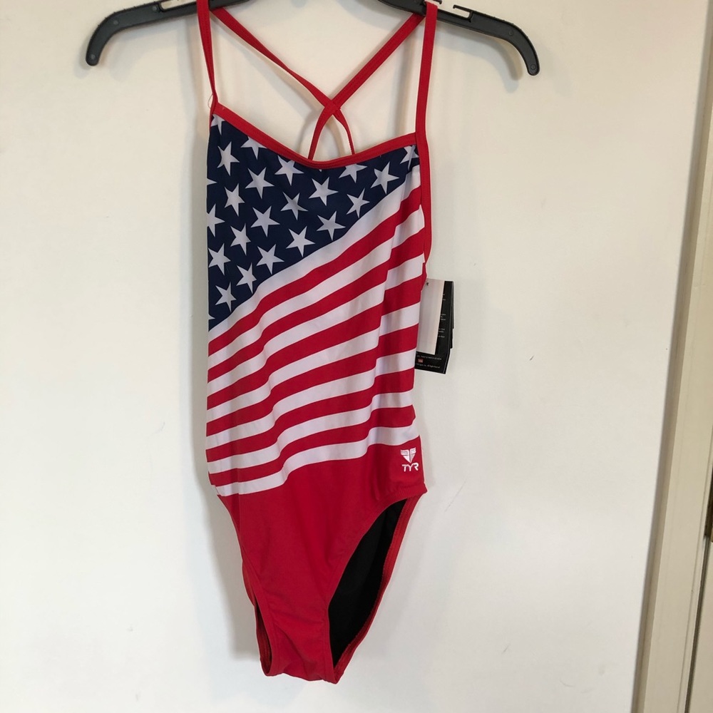 TYR Durafast Lite Crosscutfit Bathing Suit Sz 38